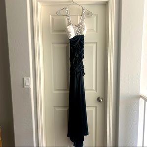 City Triangles Dress / Juniors Size 3 / Black & White / Prom